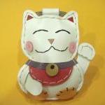 Makiyo the Maneki Neko leat..