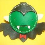Alvin the Vampire Leather K..