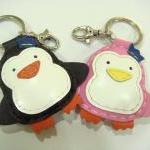 Penguin Groom and Bride lea..