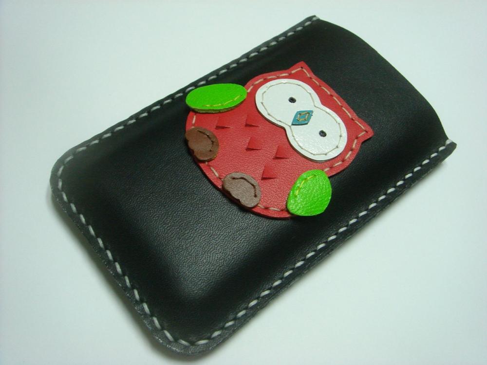 Fanny the Owl iPhone leather case ( Black and red )
