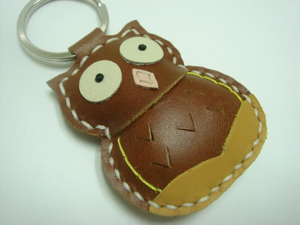 Lovely Fiona the Owl Leather Keychain ( Brown )