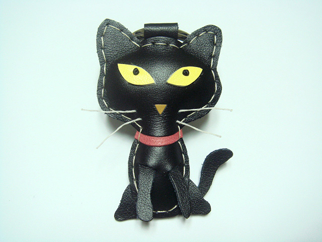Octavian the Cat leather keychain ( Black )