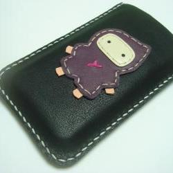 Taka the Ninja iPhone Leather case ( Black and Purple )