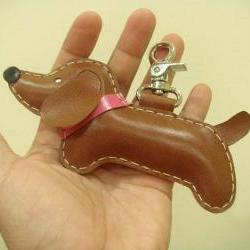 BIG Copper the Dachshund Leather Charm ( Brown )